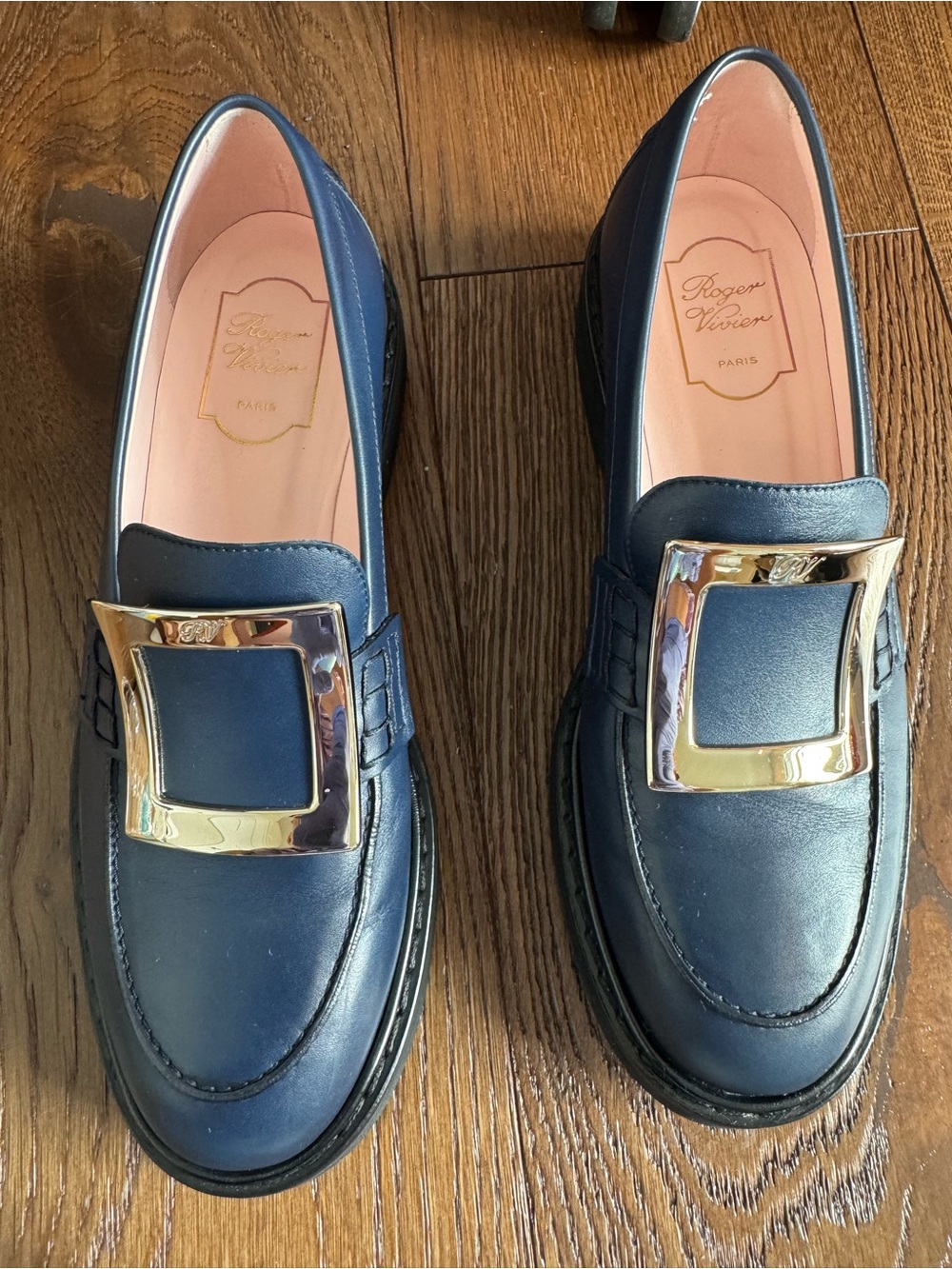 Roger Vivier woke women’s Navy Leather Buckle Loafers